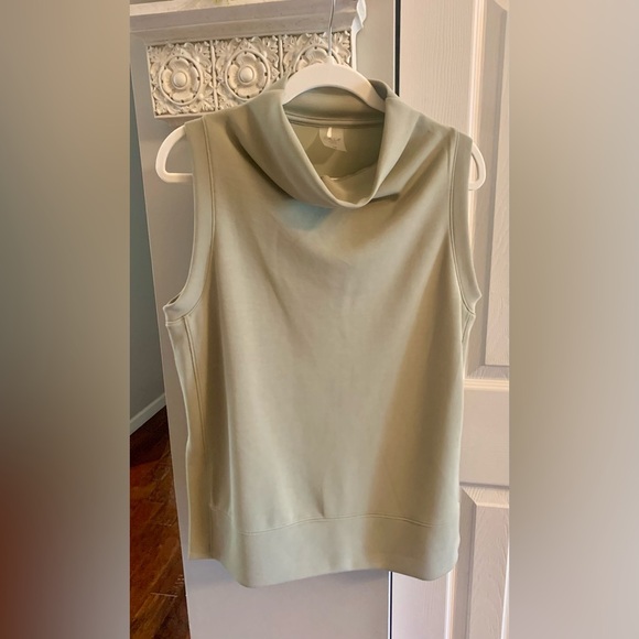 CALIA Women's Sandwash Sleeveless
Pullover Ground Fennel - Size M - Picture 16 of 16